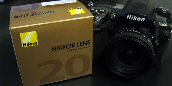 D200-+-28mm.jpg